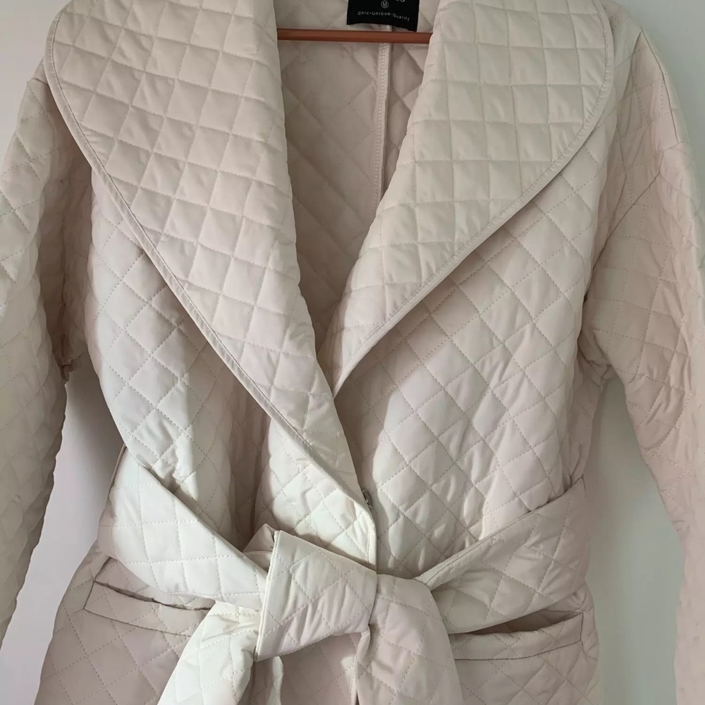 Spring Fashion Quilted Long Ivory Coat